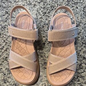 VIVAIA Women's Beige Sandals